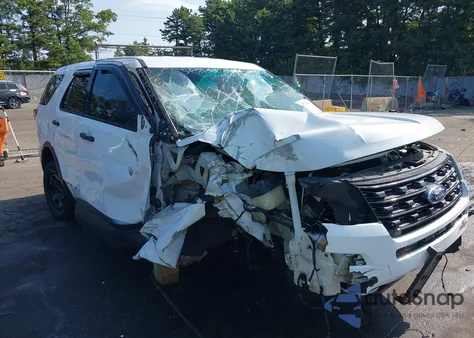 2018 Ford Police Interceptor z USA, uszkodzony, nr VIN 1FM5K8AR2JGC16934